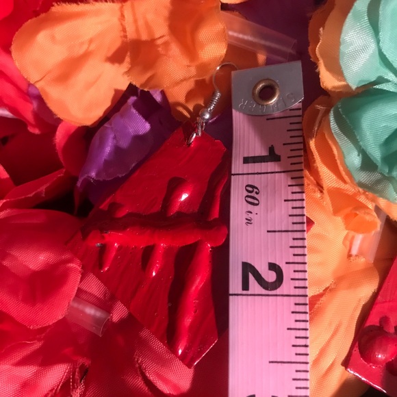 ❤️ Dangly Handmade Red Earrings❤️ - Picture 4 of 6